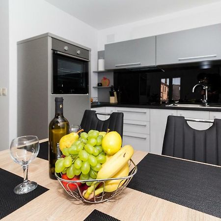 App Joly In Center Old Town Διαμέρισμα Biograd Na Moru Εξωτερικό φωτογραφία