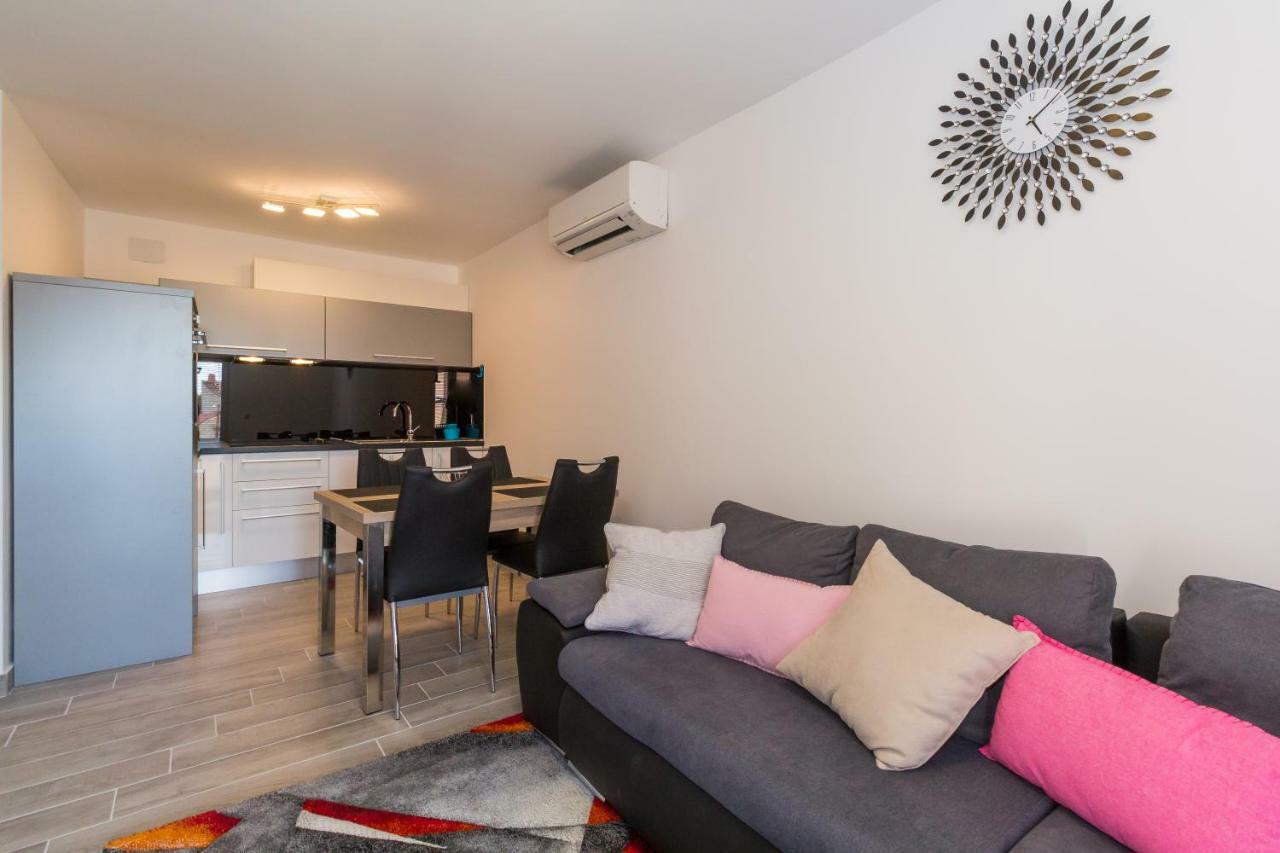 App Joly In Center Old Town Διαμέρισμα Biograd Na Moru Εξωτερικό φωτογραφία